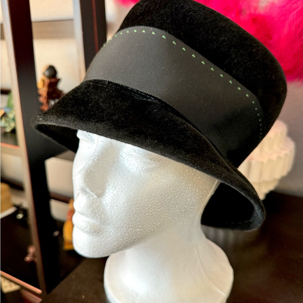 Peachbloom Velour Black Velvet Cloche Hat